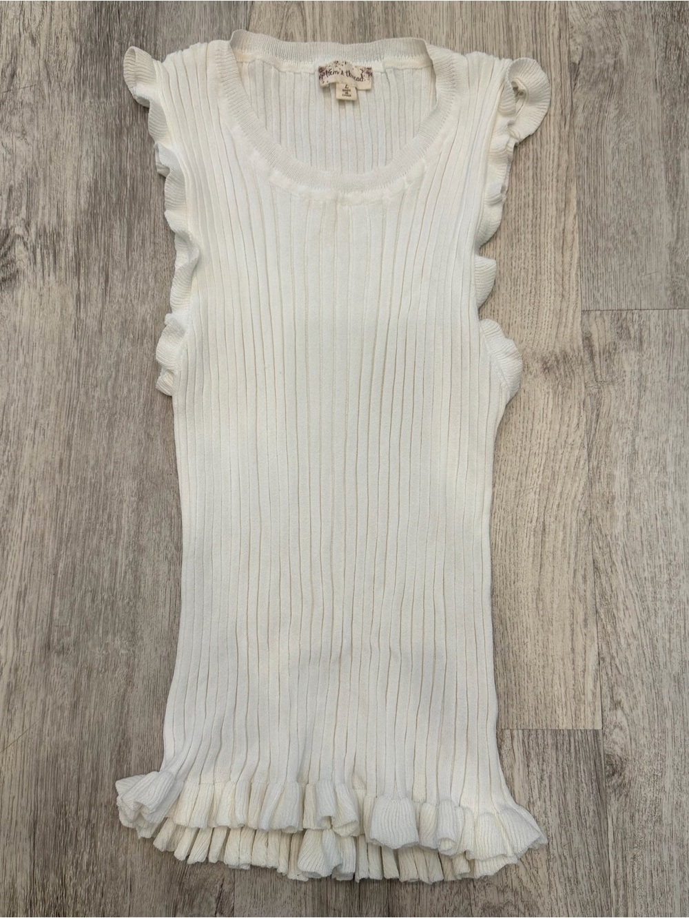 Hem & Thread Ribbed Ruffle Trim Tank Top Size Large - Picture 2 of 3